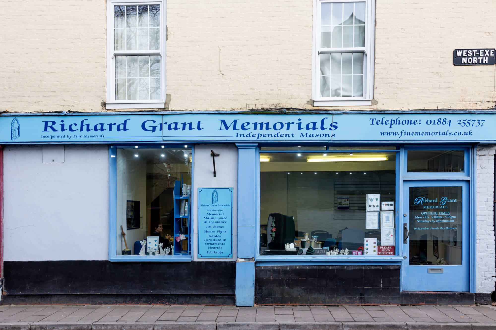 Front on photograph of Fine Memorials in Tiverton, supplier of headstones and gravestones around Tiverton and Exmoor